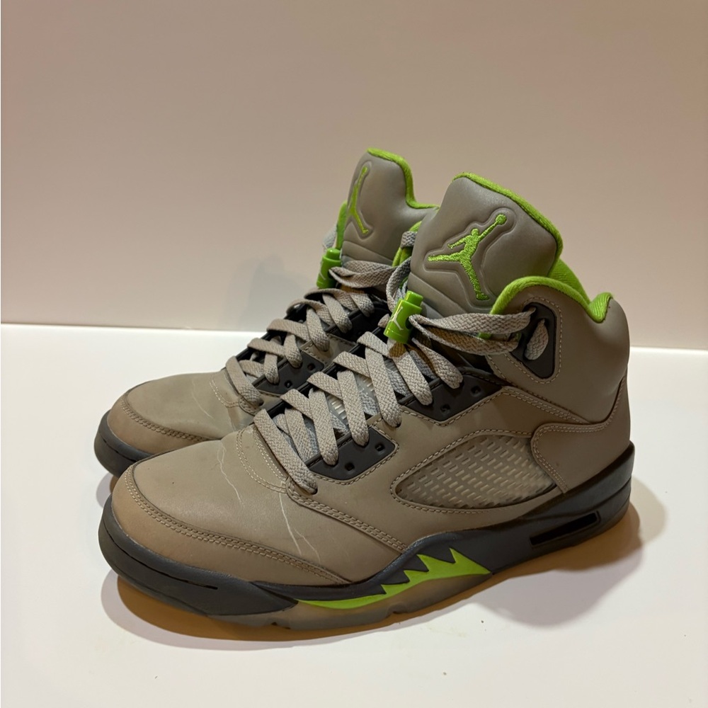 Jordan Men's Retro Green Bean 2022 - Mens 8 - EUC
